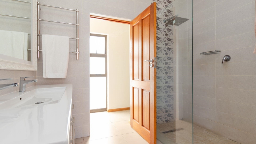 4 Bedroom Property for Sale in Leloko North West